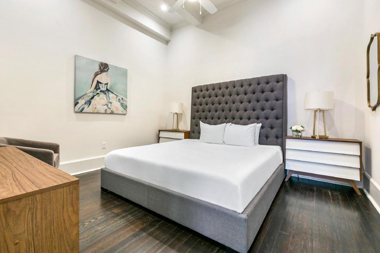 1 And 2 Bedroom Private Condos Steps Away From French Quarter Nova Orleães Exterior foto
